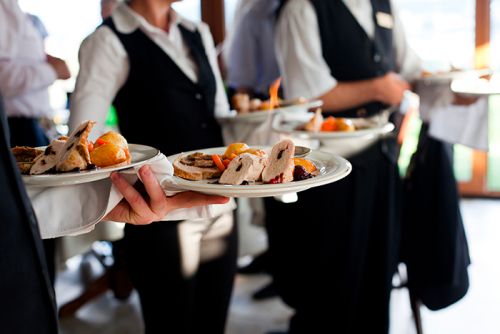 5 buoni motivi per scegliere un servizio di catering aziendale a Milano